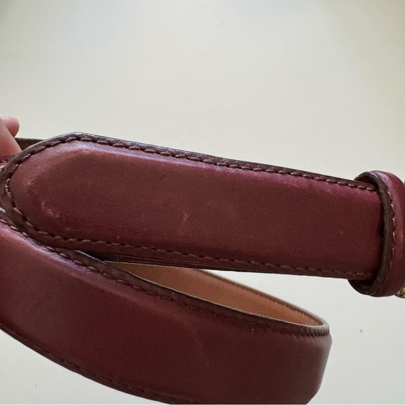 L.L. Bean Brown Leather Belt with Gold Buckle size 40 - Picture 8 of 10